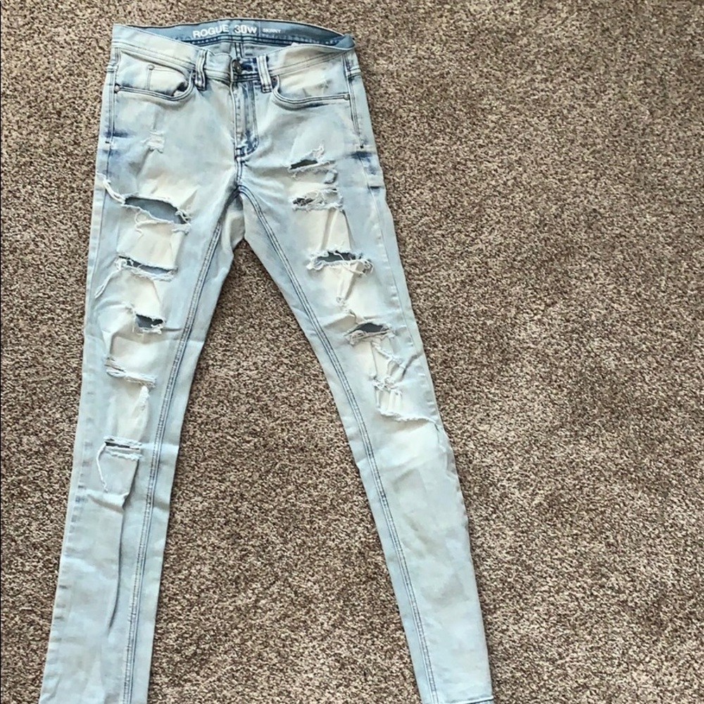 Rogue jeans